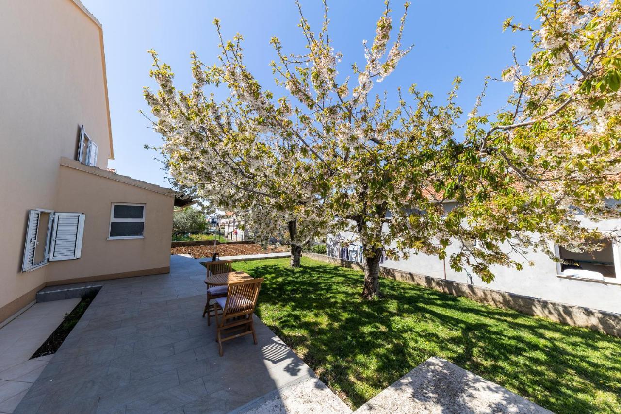 Happy Home Apartment Zadar Bagian luar foto